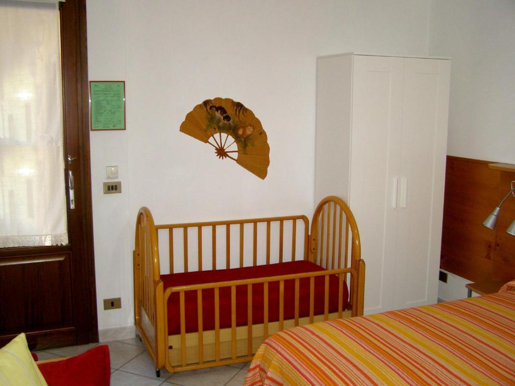 L'Antico Borgo Rooms Rental Caprie Номер фото